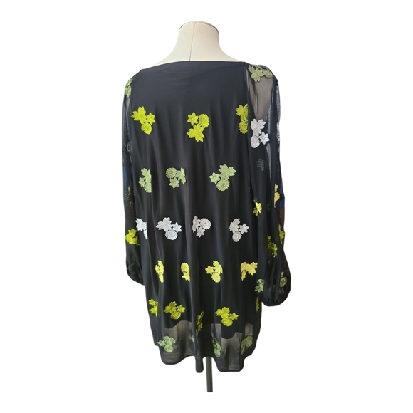 Skye’s The Limit Black Floral Sheer Tunic Dress 2X | Long Sleeve Lined - Picture 6 of 9